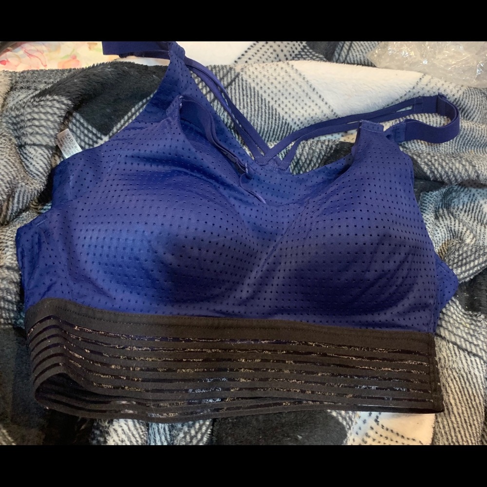 Victoria’s Secret Sport bra